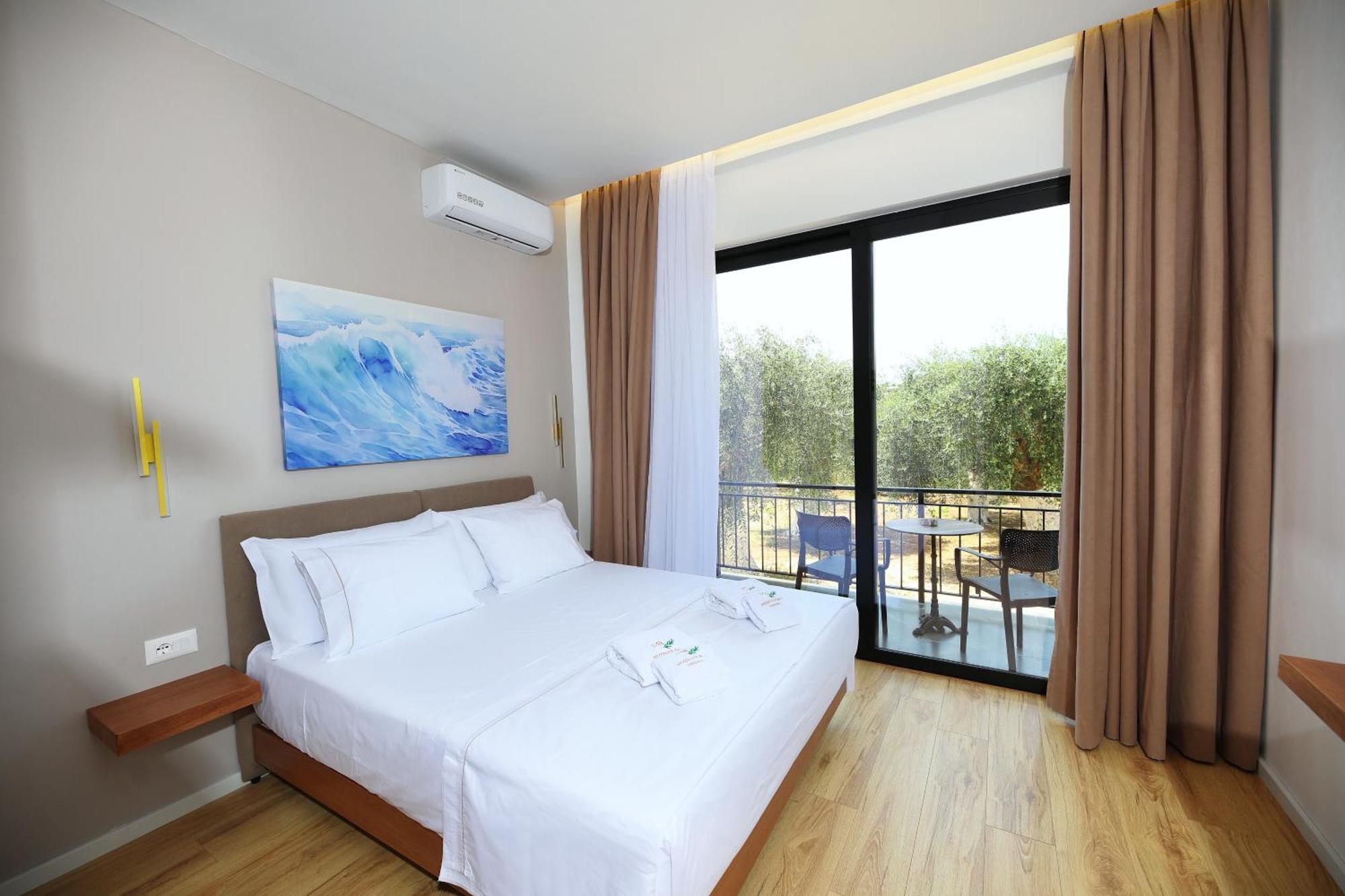 Mezzanine Bay Hotel Himare Ngoại thất bức ảnh